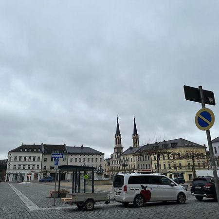Ein Zimmer Wohnung Am Markt Oelsnitz  Esterno foto